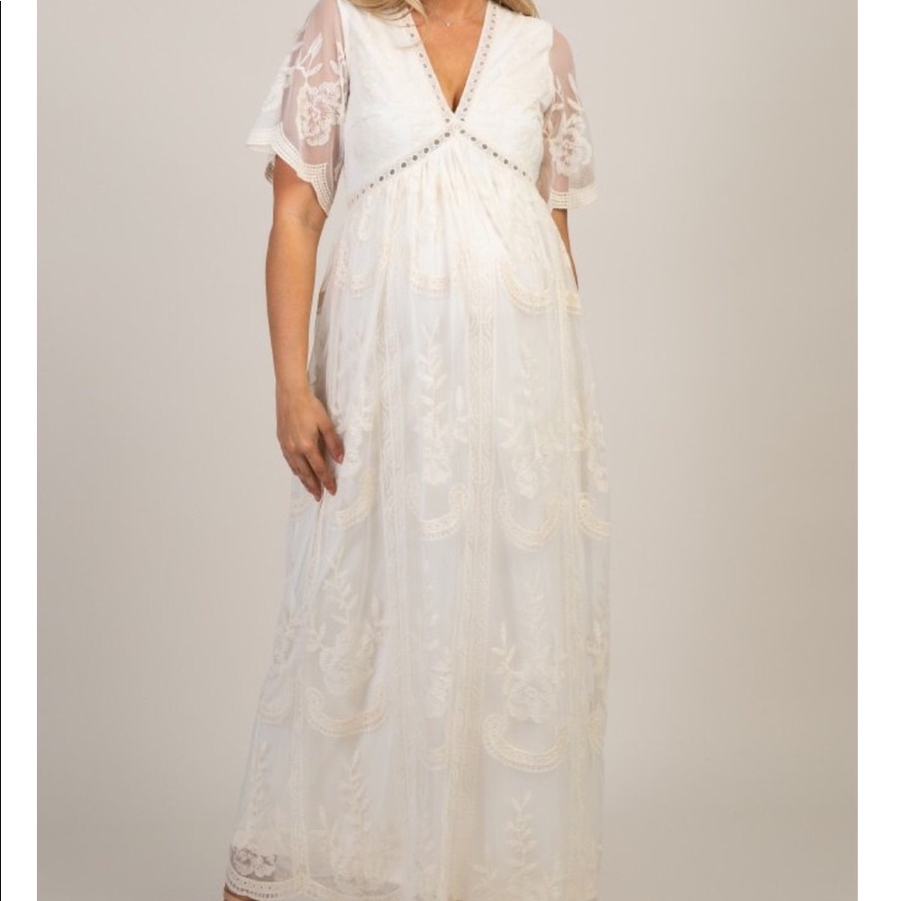 Brand NWT Pink Blush Lace maternity dress